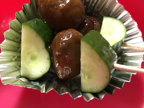 お弁当の隙間に☆ミートボール胡瓜